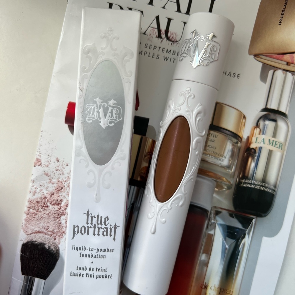 NWB KVD True Portrait Liquid to Powder Foundation Tan 076 - Picture 2 of 4